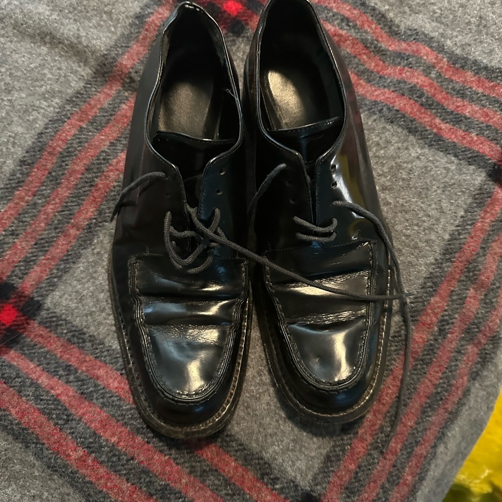 PRADA Women’s Black Leather Dress Shoes